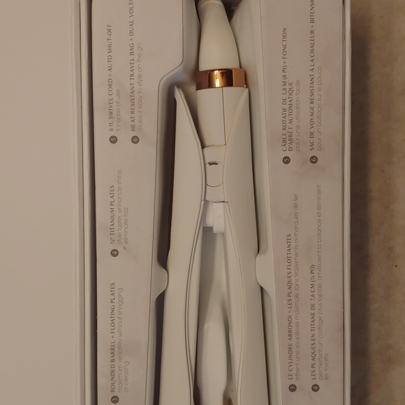 KRISTIN ESS MINI FLAT IRON-DEFINING AND DETAILING - Picture 4 of 5